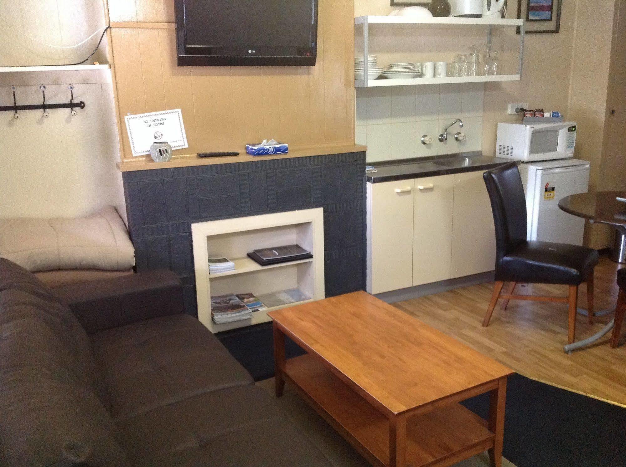 Coach House Inn برايت المظهر الخارجي الصورة